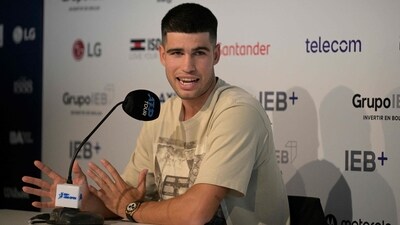 Spanish tennis player Carlos Alcaraz delivers a press conference during the ATP 250 Argentina Open in Buenos Aires (AFP)