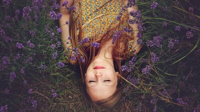 Practice Gratitude: Take some time to reflect on the things you're grateful for in your life. Focus on the positive and cultivate a sense of gratitude and contentment. (Unsplash) Practice Gratitude: Take some time to reflect on the things you're grateful for in your life. Focus on the positive and cultivate a sense of gratitude and contentment. (Unsplash)