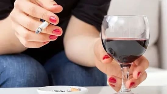 Limit caffeine and alcohol: Excessive consumption of caffeine and alcohol can disrupt hormone levels and exacerbate symptoms of PCOS. Limit intake of caffeinated beverages and alcoholic drinks.&nbsp;(Unsplash)