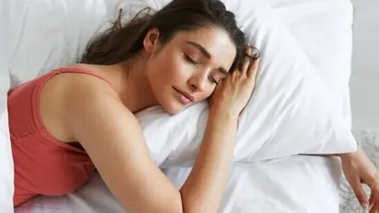 Adequate sleep: Prioritize getting enough sleep each night, as insufficient sleep can negatively impact hormone levels, metabolism, and overall health. Aim for 7-9 hours of quality sleep per night.&nbsp;(Unsplash)