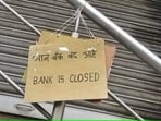 There are a total of eight bank holidays in the month of February, including the second and fourth Saturdays and Sundays. There are a total of eight bank holidays in the month of February, including the second and fourth Saturdays and Sundays.