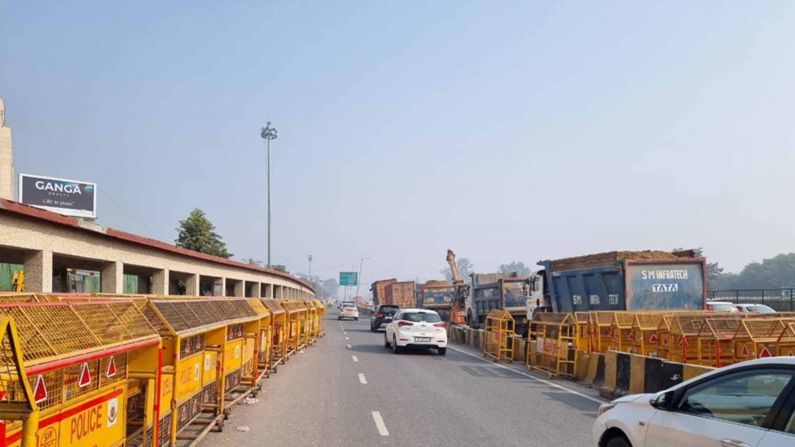 Tight security remains in Delhi as farmers vow to continue march - Vimarsana News