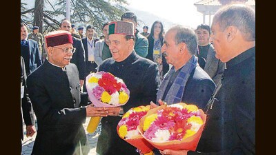 (From left) Himachal governor Shiv Pratap Shukla, assembly speaker Kuldeep Singh Pathania, chief minister Sukhvinder Singh Sukhu and leader of Opposition Jai Ram Thakur outside the Vidhan Sabha in Shimla on Wednesday. (Deepak Sansta/HT ) (From left) Himachal governor Shiv Pratap Shukla, assembly speaker Kuldeep Singh Pathania, chief minister Sukhvinder Singh Sukhu and leader of Opposition Jai Ram Thakur outside the Vidhan Sabha in Shimla on Wednesday. (Deepak Sansta/HT )