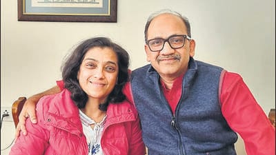 Sanjeev Gupta with his wife Rekha. (HT PHOTO) Sanjeev Gupta with his wife Rekha. (HT PHOTO)