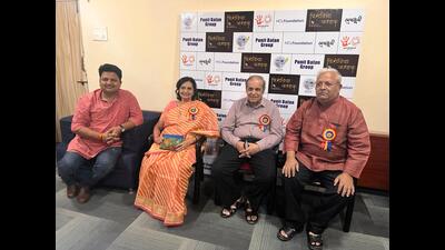 (From left) Ajinkya Kulkarni, Jayashree Firodia, Dr. Arun Firodia, and Suryakant Kulkarni, Chairman, Firodia Karandak. (HT PHOTO) (From left) Ajinkya Kulkarni, Jayashree Firodia, Dr. Arun Firodia, and Suryakant Kulkarni, Chairman, Firodia Karandak. (HT PHOTO)