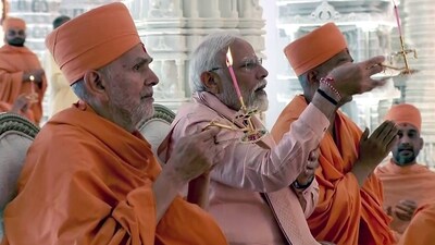 PM Modi offered prayers at the temple and performed aarti. The temple was inaugurated on the auspicious occasion of Basant Panchmi. (ANI) PM Modi offered prayers at the temple and performed aarti. The temple was inaugurated on the auspicious occasion of Basant Panchmi. (ANI)
