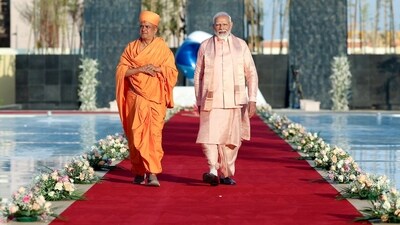 PM Modi inscribed the message of 'Vasudhaiva Kutumbakam' on a stone on the premises of the religious place. (Randhir Jaiswal-X) PM Modi inscribed the message of 'Vasudhaiva Kutumbakam' on a stone on the premises of the religious place. (Randhir Jaiswal-X)