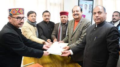 BJP candidate Harsh Mahajan submitting his nomination papers in Shimla on Thursday for the February 27 Rajya Sabha elections. (HT Photo) BJP candidate Harsh Mahajan submitting his nomination papers in Shimla on Thursday for the February 27 Rajya Sabha elections. (HT Photo)