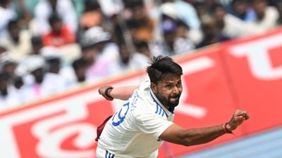 India's Mukesh Kumar delivers a ball (AFP) India's Mukesh Kumar delivers a ball (AFP)