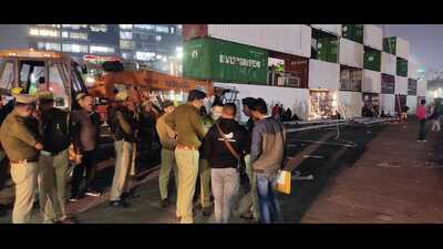 JCP (L&O) Upendra Kumar Agarwal inspecting important sites including IGP with DCP and ADCP East, taking stock of preparations for GBC (HT Photo) JCP (L&O) Upendra Kumar Agarwal inspecting important sites including IGP with DCP and ADCP East, taking stock of preparations for GBC (HT Photo)