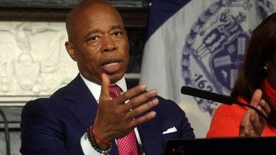 FILE PHOTO: New York City Mayor Eric Adams speaks during a press conference amid an election fundraising controversy at City Hall in Manhattan in New York City, U.S., November 14, 2023. REUTERS/Mike Segar//File Photo (REUTERS)
