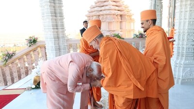 PM Modi offered prayers and performed aarti at the temple, which was inaugurated on the auspicious occasion of Basant Panchmi.&nbsp; (PTI)