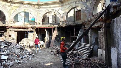 Renovations underway at Gole Market on Thursday. (Vipin Kumar/HT Photo) Renovations underway at Gole Market on Thursday. (Vipin Kumar/HT Photo)