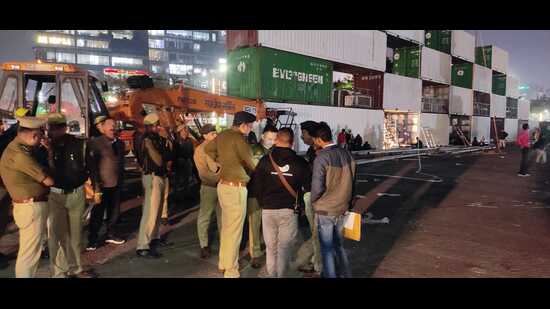 JCP (L&O) Upendra Kumar Agarwal inspecting important sites including IGP with DCP and ADCP East, taking stock of preparations for GBC (HT Photo)