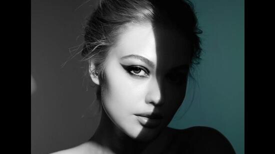 The quest for a darker, lasting, non-smudging, matte, glossy, wing-making, waterproof liner is the stuff of epics. (Shutterstock; Design by Monica Gupta)
