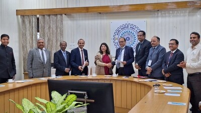 An MoU was signed between both the organisations who are ready to start collaborative projects focusing on cutting-edge research initiatives.