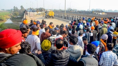 They are advocating for the implementation of the Swaminathan Commission's formula to ensure that they receive fair and remunerative prices for their crops. (ANI) They are advocating for the implementation of the Swaminathan Commission's formula to ensure that they receive fair and remunerative prices for their crops. (ANI)