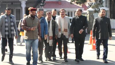 BJP leaders walk out of the House for the second consecutive day of the Himachal assembly session over the ongoing dispute on lifting water from Ali Khad. (Deepak Sansta/HT) BJP leaders walk out of the House for the second consecutive day of the Himachal assembly session over the ongoing dispute on lifting water from Ali Khad. (Deepak Sansta/HT)