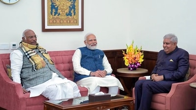 Mallikarjun Kharge said he spoke to PM Modi on BJP poaching Congress leaders. Mallikarjun Kharge said he spoke to PM Modi on BJP poaching Congress leaders.