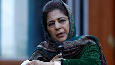 PDP president and former Jammu and Kashmir chief minister Mehbooba Mufti is eyeing a ticket from Kashmir as part of the seat-sharing talks. (HT File) PDP president and former Jammu and Kashmir chief minister Mehbooba Mufti is eyeing a ticket from Kashmir as part of the seat-sharing talks. (HT File)