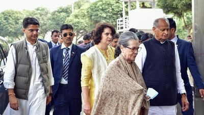 Sonia Gandhi disclosed her share in her father's property in Italy is worth ₹27 lakh. Sonia Gandhi disclosed her share in her father's property in Italy is worth ₹27 lakh.