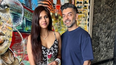 Dalljeet Kaur's only picture on her Instagram with Nikhil Patel is this one. Dalljeet Kaur's only picture on her Instagram with Nikhil Patel is this one.