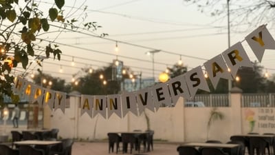 Celebrate Milestones: Celebrate your relationship milestones, such as anniversaries, in meaningful ways. It could be a special dinner, a weekend getaway, or a thoughtful gift. (Unsplash) Celebrate Milestones: Celebrate your relationship milestones, such as anniversaries, in meaningful ways. It could be a special dinner, a weekend getaway, or a thoughtful gift. (Unsplash)