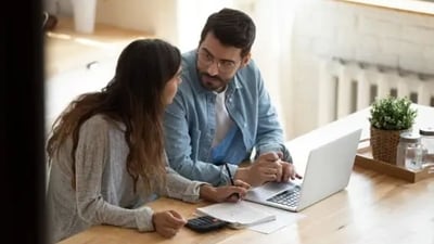 6 ways to stay regulated in a difficult conversation (Unsplash)