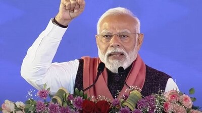 Prime Minister Narendra Modi addressing a rally in Haryana's Rewari on Friday.