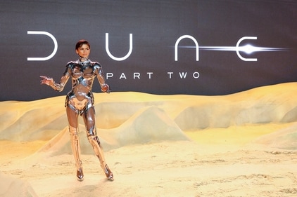 Zendaya in her Mugler robotic suit from 1995 (REUTERS)