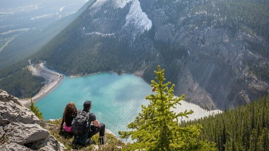 Celebrate Milestones: Celebrate your relationship milestones, such as anniversaries, in meaningful ways. It could be a special dinner, a weekend getaway, or a thoughtful gift.&nbsp;(Unsplash)