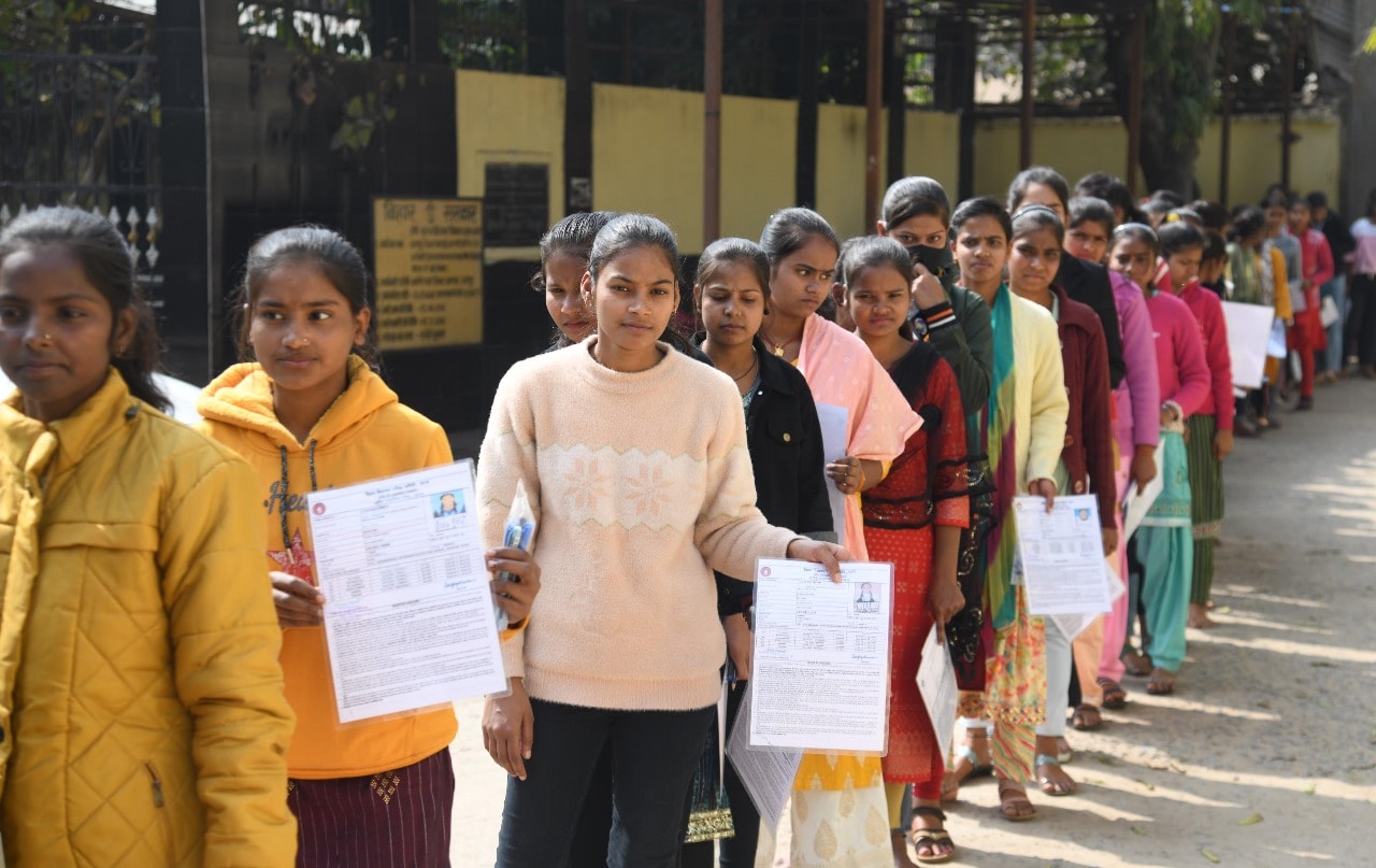 Bihar Board Matric exam 2024: Shift 2 begins at 2 pm  (Santosh Kumar )