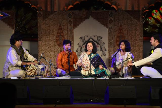 Hindustani Classical Music at the seher (dawn) Concert by Vidushi Manjusha Patil (centre) at the Chabutara Stage of Safed Baradari. ((Courtesy Mahindra Sanatkada Lucknow Festival))