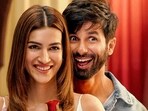 Teri Baaton Mein Aisa Uljha Jiya: Shahid Kapoor with Kriti Sanon in a still from the film. 