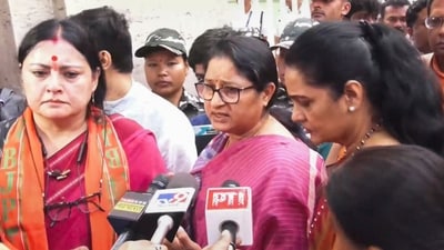 North 24 Parganas: Union Minister Annapurna Devi with BJP leader Agnimitra Paul and others interacts with the media after being stopped by the police from visiting Sandeshkhali village. (PTI) North 24 Parganas: Union Minister Annapurna Devi with BJP leader Agnimitra Paul and others interacts with the media after being stopped by the police from visiting Sandeshkhali village. (PTI)