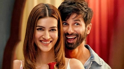 Teri Baaton Mein Aisa Uljha Jiya: Shahid Kapoor with Kriti Sanon in a still from the film. Teri Baaton Mein Aisa Uljha Jiya: Shahid Kapoor with Kriti Sanon in a still from the film.