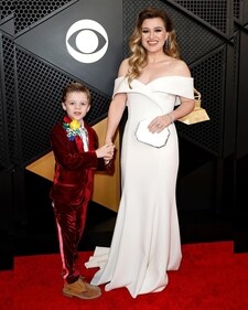 Kelly Clarkson with her son Remy (Instagram) Kelly Clarkson with her son Remy (Instagram)