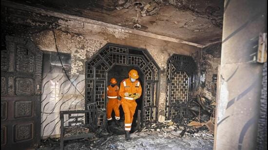 On Thursday (Feb 15), the blaze quickly intensified due to inflammable material stored inside and outside the Alipur factory — a single-storey building over around 250 yards — before spreading to 15 houses and shops. (Raj K Raj/HTPhoto)