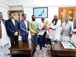 New Delhi, Feb 18 (ANI): Jharkhand Chief Minister Champai Soren meets Congress President Mallikarjun Kharge, in New Delhi on Sunday. (Mallikarjun Kharge X)