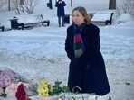 Lynne Tracy, the US Ambassador to Russia, laid flowers at Moscow's Solovetsky Stone in memory of Putin critic Alexei Navalny,