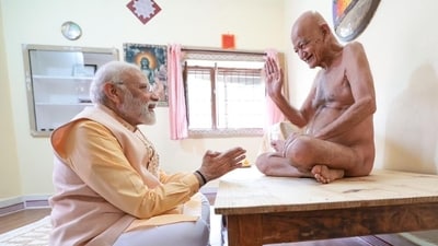 Prime Minister Narendra Modi with Acharya Vidyasagar Maharaj. (X/NarendraModi)