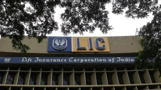 Life Insurance Corporation of India's (LIC) headquarters in Mumbai (Reuters File Photo)