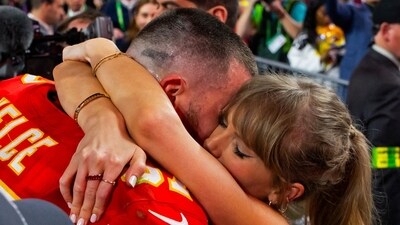 Kansas City Chiefs tight end Travis Kelce celebrates with girlfriend Taylor Swift after defeating the San Francisco 49ers in Super Bowl LVIII at Allegiant Stadium in Paradise, Nevada, U.S. February 11, 2024 (Mark J. Rebilas/USA TODAY Sports via REUTERS) (via REUTERS)