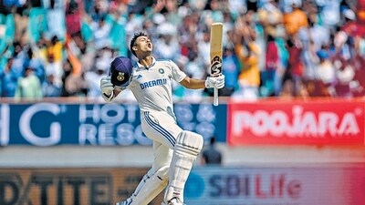Jaiswal had to retire hurt after scoring his century on Day 3. He then returned after Shubman Gill fell on 91 and went on to score an unbeaten 214 in 236 balls. Jaiswal equalled the record for most sixes in a Test innings, which was previously held solely by Pakistan great Wasim Akram, hitting 12 sixes along with 14 fours. Three of those sixes came off consecutive balls agaisnt James Anderson, making him the first to do so in a Test innings against the England great since Australia's George Bailey in 2013. Sarfaraz finished unbeaten on 68 off 72, hitting six fours and three sixes. India then dismissed England for 122 and thus won the third Test by 434 runs. (HT_PRINT) Jaiswal had to retire hurt after scoring his century on Day 3. He then returned after Shubman Gill fell on 91 and went on to score an unbeaten 214 in 236 balls. Jaiswal equalled the record for most sixes in a Test innings, which was previously held solely by Pakistan great Wasim Akram, hitting 12 sixes along with 14 fours. Three of those sixes came off consecutive balls agaisnt James Anderson, making him the first to do so in a Test innings against the England great since Australia's George Bailey in 2013. Sarfaraz finished unbeaten on 68 off 72, hitting six fours and three sixes. India then dismissed England for 122 and thus won the third Test by 434 runs. (HT_PRINT)