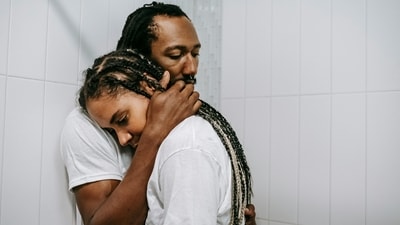 Failure to validate their emotions: Instead of acknowledging and validating your spouse's emotions, you dismiss or minimize their feelings. This response can leave them feeling unheard and invalidated, hindering effective communication. (Pexels) Failure to validate their emotions: Instead of acknowledging and validating your spouse's emotions, you dismiss or minimize their feelings. This response can leave them feeling unheard and invalidated, hindering effective communication. (Pexels)