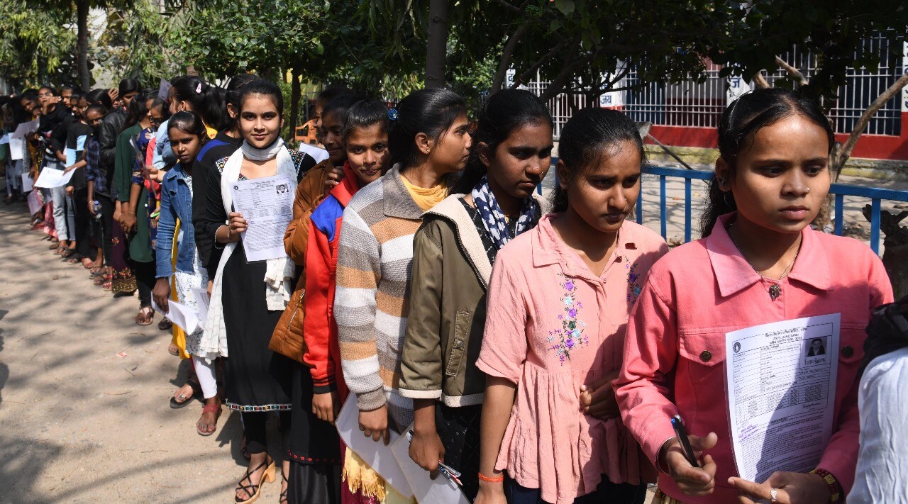 Bihar Board Class 10 exam 2024: Shift 2 begins at 2 pm  (Santosh Kumar )