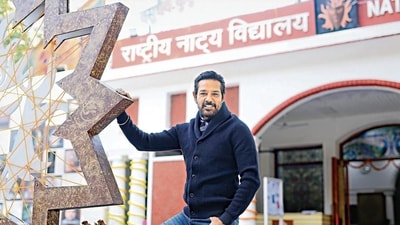 Actor Anup Soni, on his recent trip to the Capital, revisited his alma mater, National School of Drama. (Photo: Manoj Verma/HT) Actor Anup Soni, on his recent trip to the Capital, revisited his alma mater, National School of Drama. (Photo: Manoj Verma/HT)