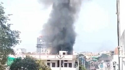 Fire tenders promptly responded and successfully extinguished the blaze. (Screengrab/ANI)
