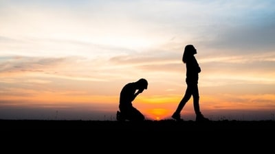 Missing Day 2024: 6 things to do when you are missing someone you love (Freepik) Missing Day 2024: 6 things to do when you are missing someone you love (Freepik)