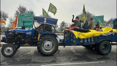 The Punjab and Haryana high court on Tuesday slammed protesting farmers camping at Shambhu border with hundreds of tractors and said tractor trolleys can’t be used on highways. (HT Photo) The Punjab and Haryana high court on Tuesday slammed protesting farmers camping at Shambhu border with hundreds of tractors and said tractor trolleys can’t be used on highways. (HT Photo)